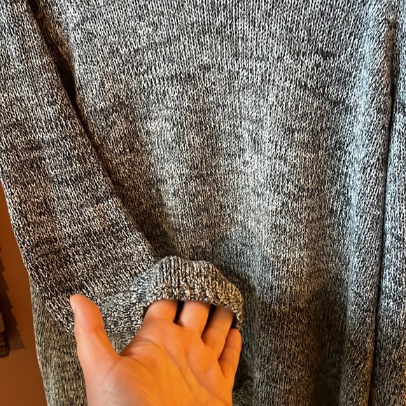 Knit pull over sweater - Picture 2 of 3